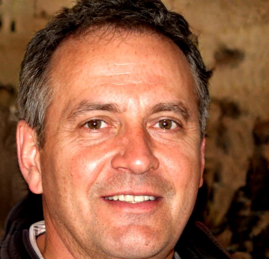 Evaristo Montemayor, coordinador de apoyo lingüístico